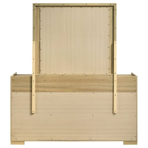 English Elm Highmoor Natural Wood Queen Bedroom Set with LED Headboard and Six Drawer Dresser B2777S00481