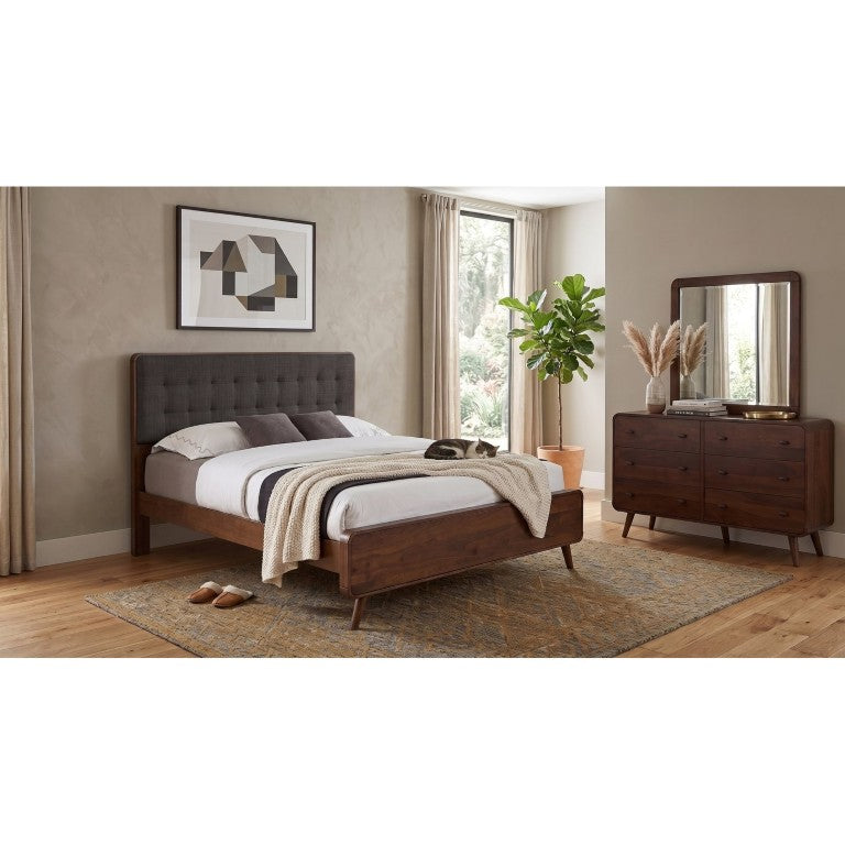English Elm Wren Mid-Century Modern 3 Piece Eastern King Bedroom Set in Dark Walnut Finish B2777S00529