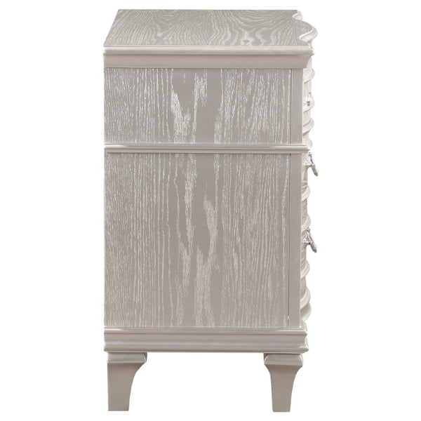 English Elm Emerson Queen Bedroom Set with LED Lighting Tufted Headboard and Silver Oak Finish B2777S00598