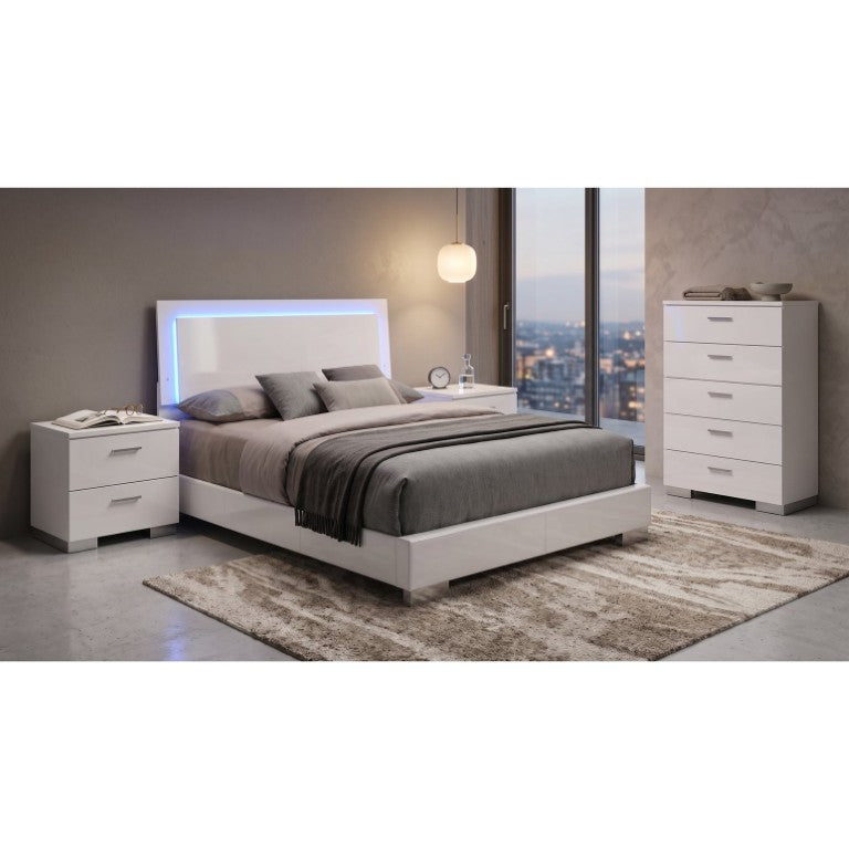 English Elm Zephyr Queen Bedroom Set with LED Lit Headboard Faux Leather Frame and Gloss Storage B2777S00600