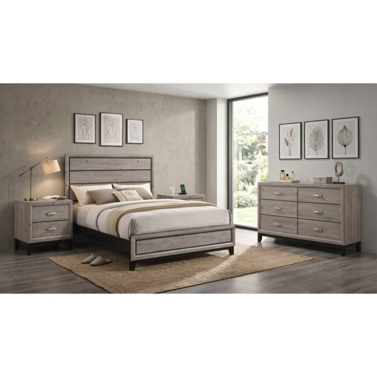 English Elm Wesley Queen Bedroom Set with Grooved Panel Bed Dresser and Nickel Hardware B2777S00721