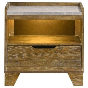 English Elm Millbrook Queen Bedroom Set with Bookcase Headboard Oak Grain Finish and USB Charging B2777S00821