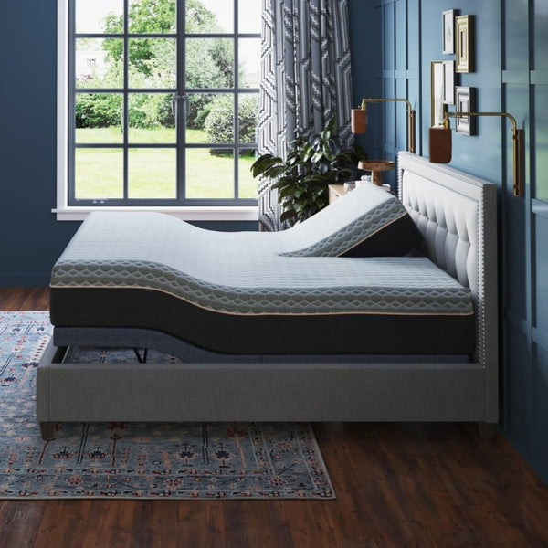 English Elm Copper Infused Hybrid King Mattress with Pocketed Coils and Cooling Memory Foam Layer B337P292900