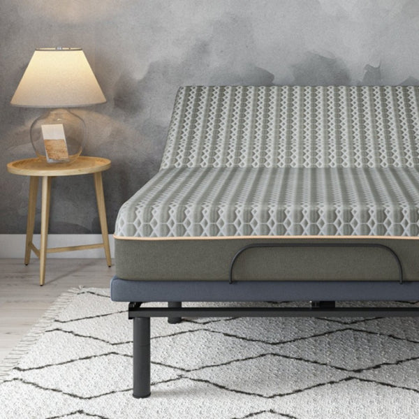 English Elm Copper Infused Hybrid Mattress with Pocketed Coils and Cooling Foam Sleep Support B337P292901