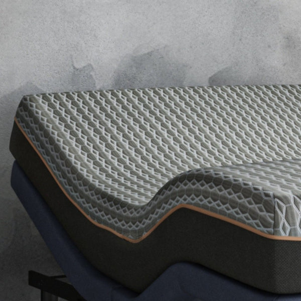 English Elm Copper Infused Hybrid Mattress with Pocketed Coils and Cooling Foam Sleep Support B337P292901