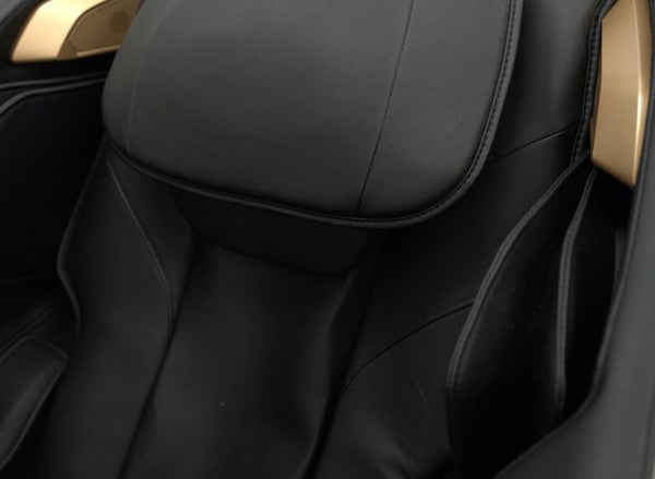 English Elm Global Home Zero Gravity Shiatsu Recliner with Lumbar Heat and Tablet Control B339P343782