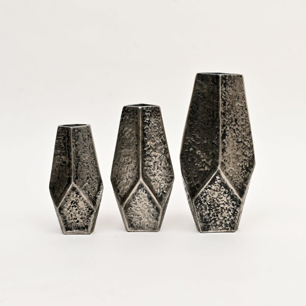 English Elm Decorative Brushed Aluminum Vase Set Three Graduated Heights Nickel Finish Home Accent B346P324821