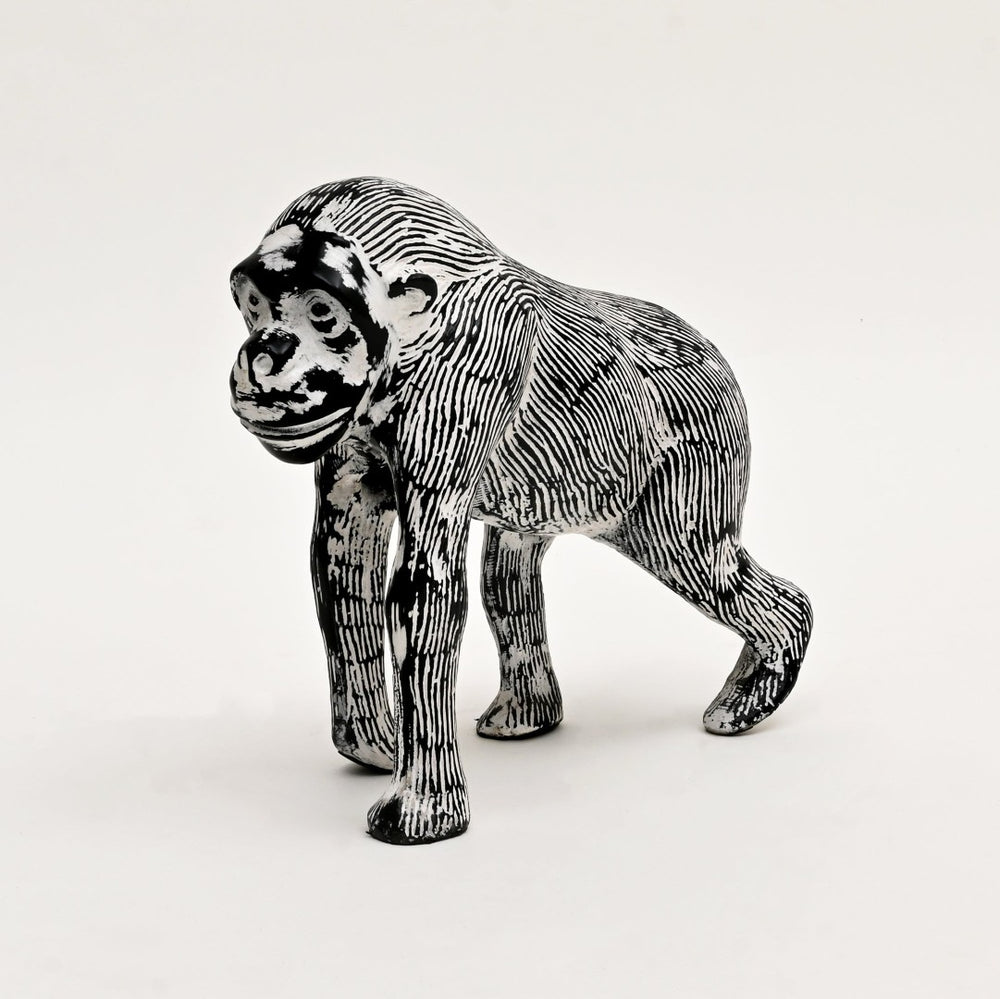 English Elm Decorative Cast Aluminum Gorilla Statue Blackwash Finish Bold Wildlife Art Sculpture B346P324834