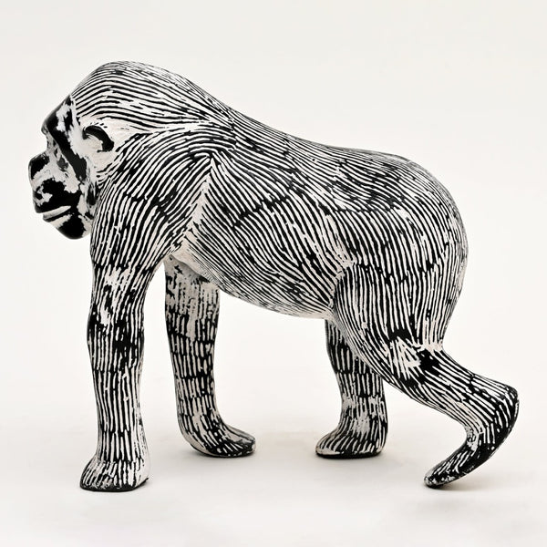 English Elm Decorative Cast Aluminum Gorilla Statue Blackwash Finish Bold Wildlife Art Sculpture B346P324834