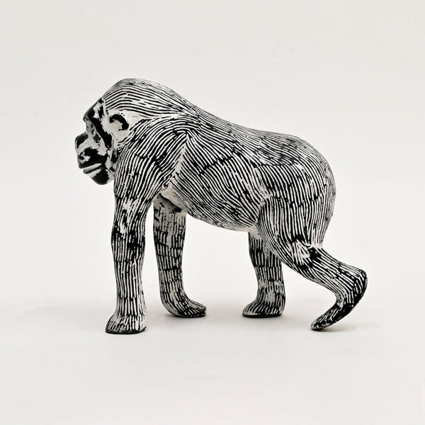 English Elm Decorative Cast Aluminum Gorilla Statue Blackwash Finish Bold Wildlife Art Sculpture B346P324834