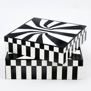 English Elm Hyphnotic Geometric Black White Lidded Box Set Mdf Decor for Console or Coffee Table B346P335653