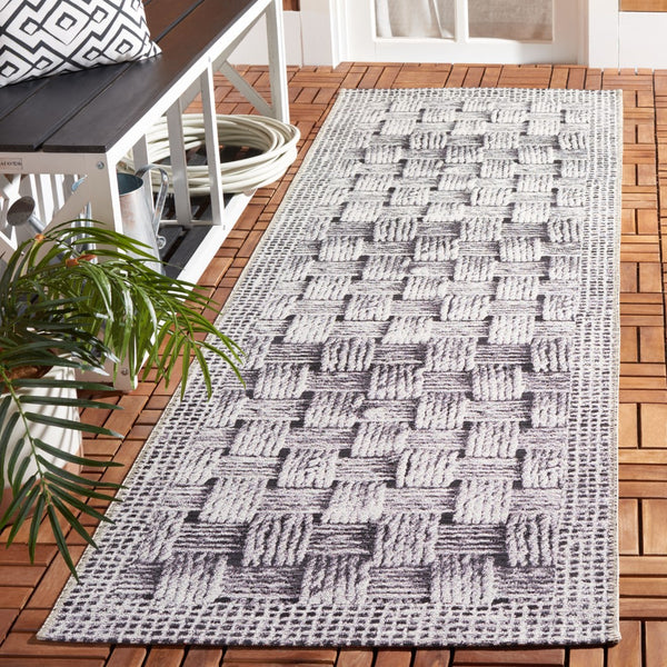 Safavieh Barbados 557 Power Loomed Indoor / Outdoor Rug Black / Ivory BAR557Z-28