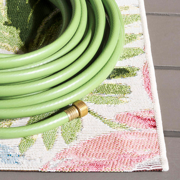 Safavieh Barbados Luxurious Square Area Rug - Elegant Ivory And Green Rust Design, Perfect For Any Space Ivory ,Green Rust 76% Polypropylene,23% Polyester 1% Backing Material Bar562a-5