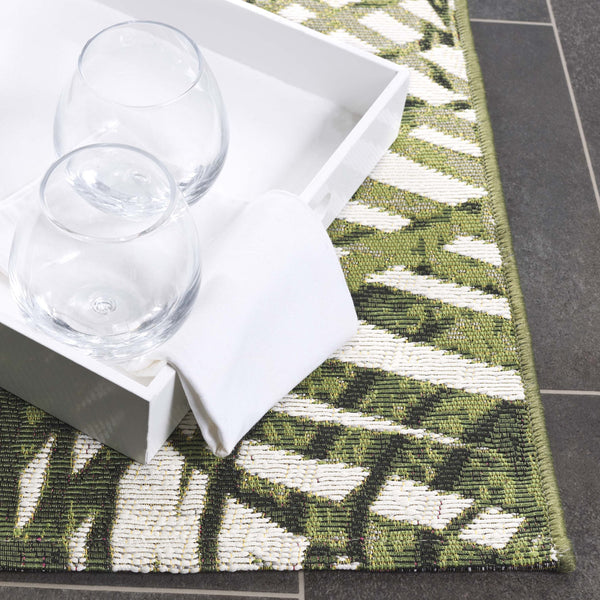 Safavieh Barbados Elegant Square Area Rug In Refreshing Ivory And Green For Luxurious Home Décor Enhancement Ivory ,Green 76% Polypropylene,23% Polyester 1% Backing Material Bar564a-28