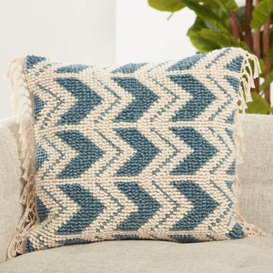 Jaipur Living Jaipur Living Boucle Chevron Wool Blend Pillow Cover with Macrame Tassel Trim Blue PLC102409