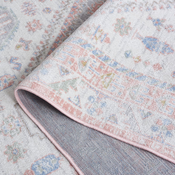 Safavieh Bayside Large Rectangle Area Rug - Elegant Turkish Design In Ivory With Blue And Pink Hues Ivory ,Blue Pink Polyester Bay118a-5r