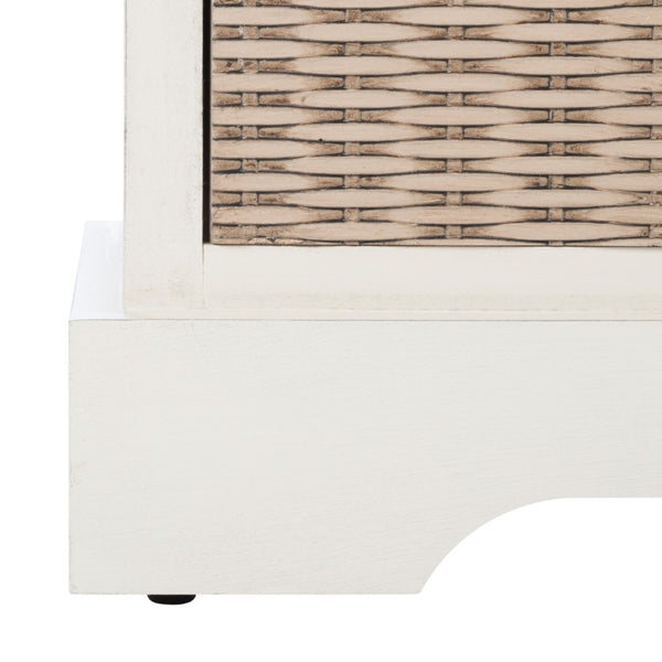 Safavieh Landers Versatile Storage Bench With Cushioned Seat For Entryways, Mudrooms, And Bedrooms Distressed White BCH5702A