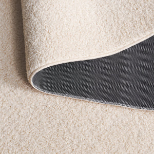 Safavieh Boucle Elegant Large Runner Area Rug - Luxurious Plush Comfort, Durable Construction, Washable Design Beige Polyester Bcl100b-57