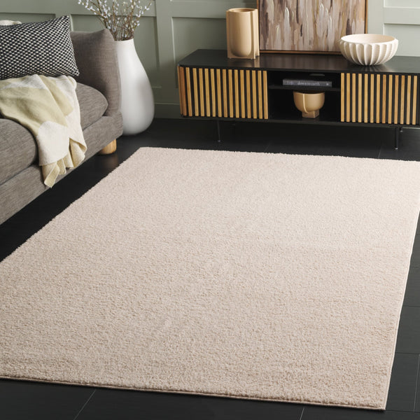 Safavieh Boucle Elegant Large Runner Area Rug - Luxurious Plush Comfort, Durable Construction, Washable Design Beige Polyester Bcl100b-57