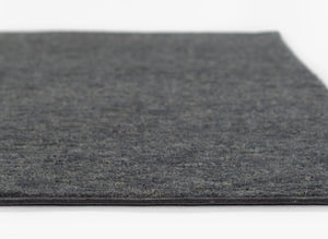 Momeni Bebe BEB-1 Hand Tufted Transitional Solid Indoor Rug Charcoal 8' x 10'