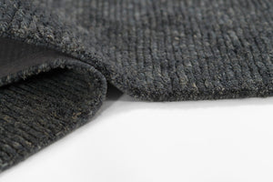 Momeni Bebe BEB-1 Hand Tufted Transitional Solid Indoor Rug Charcoal 8' x 10'