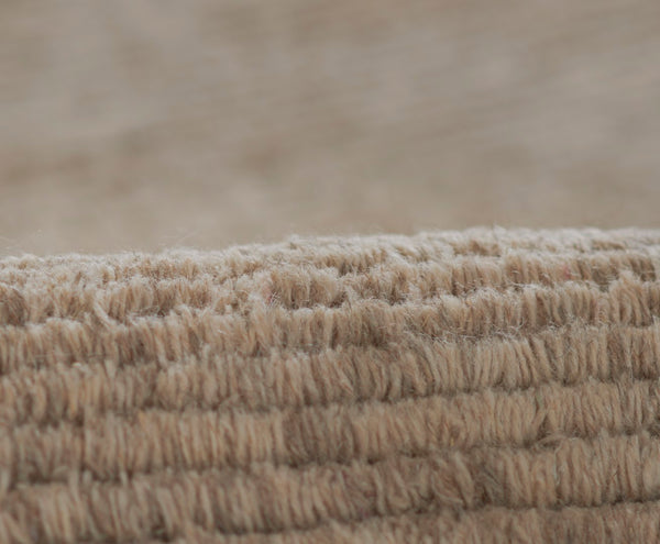 Momeni Bebe BEB-1 Hand Tufted Transitional Solid Indoor Rug Natural 8' x 10'