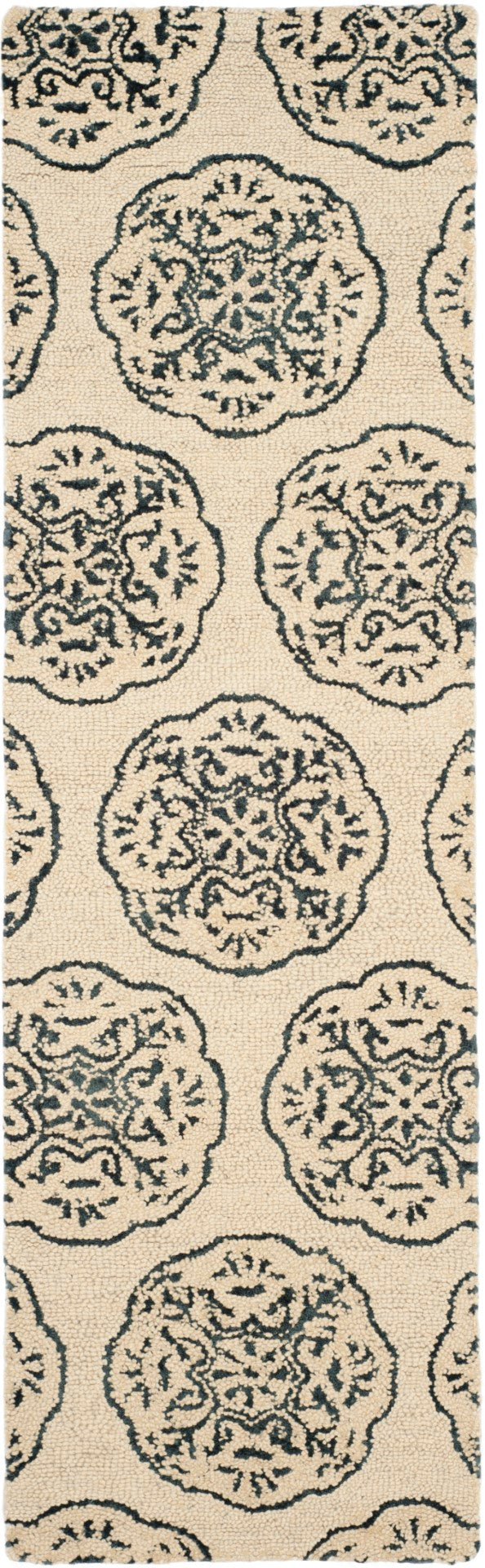 Safavieh Bella Hand Tufted  Rug Ivory / Charcoal BEL711D-2