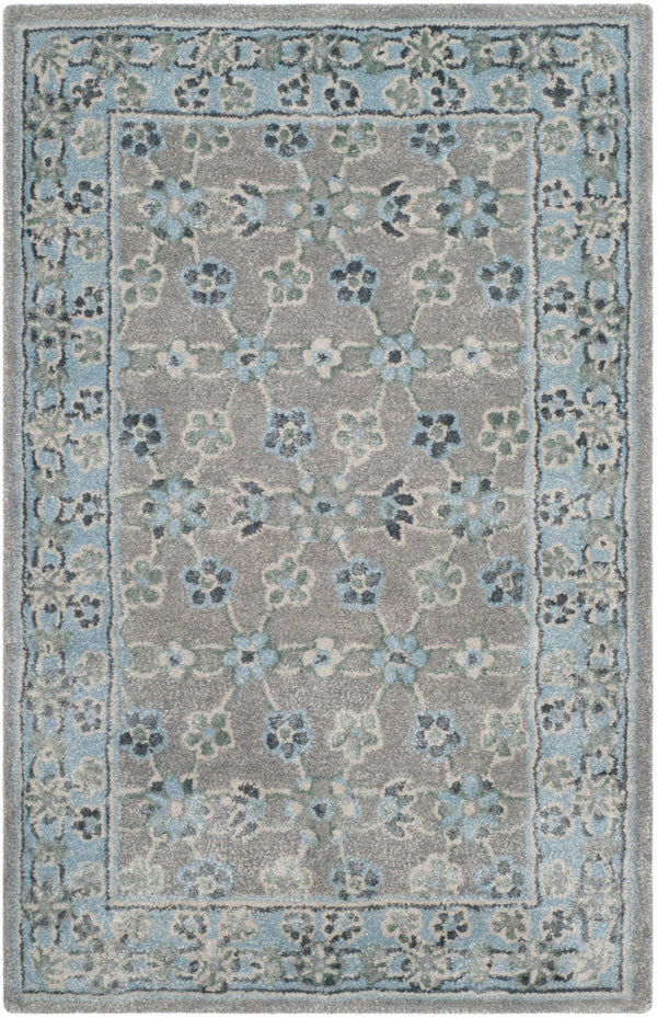 Safavieh Bella 932 Hand Tufted  Rug Silver / Light Blue BEL932A-24