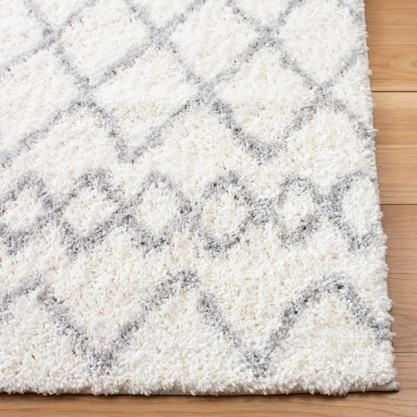 Safavieh Berber Shag Ivory Diamond Jute Blend Plush Area Rug for Living and Dining Rooms BER165F-10