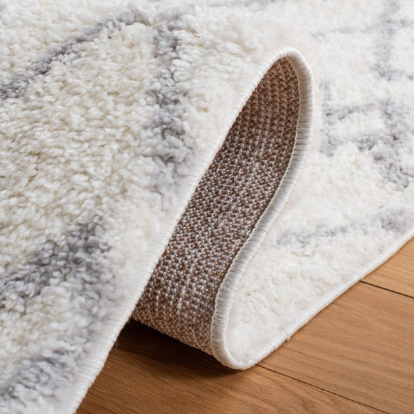 Safavieh Berber Shag Ivory Diamond Jute Blend Plush Area Rug for Living and Dining Rooms BER165F-10