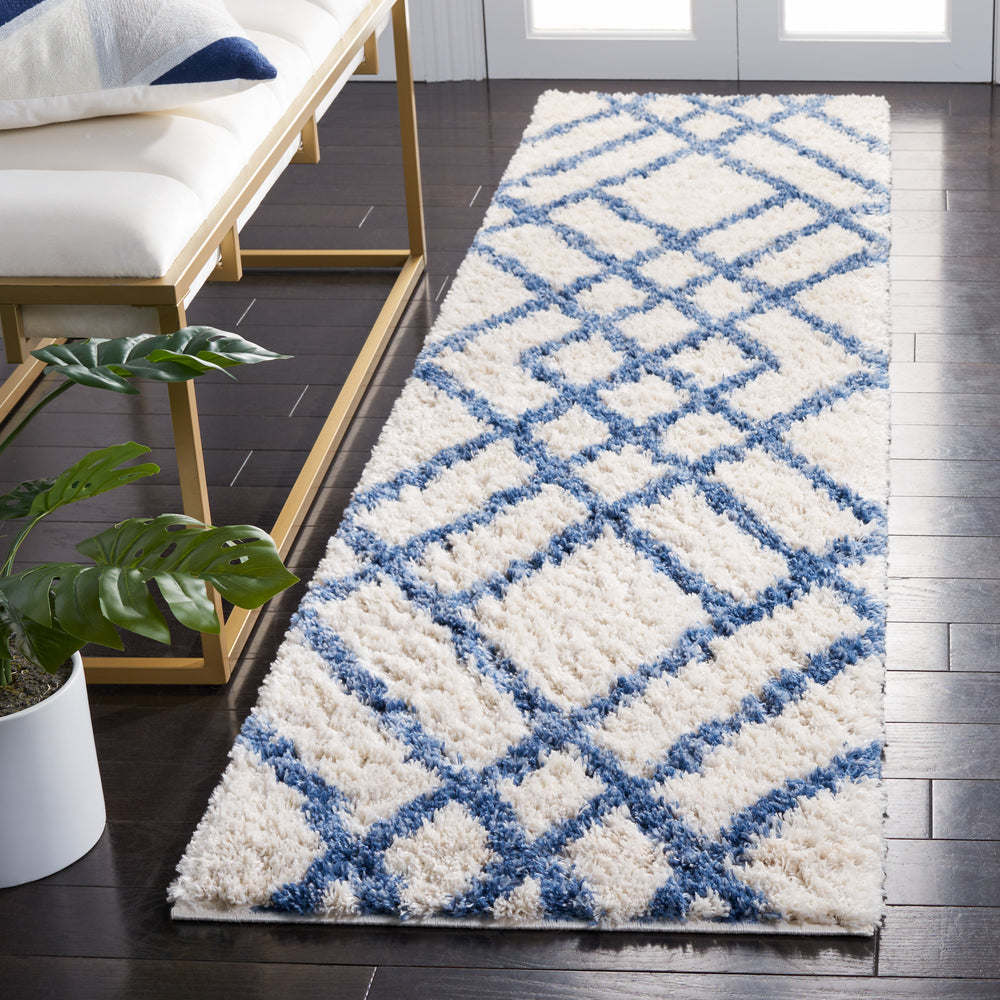 Safavieh Berber Luxurious Shag Rug With Timeless Diamond Pattern For Elegant Living Spaces And Cozy Nooks Ivory ,Blue Polypropylene Ber214b-24
