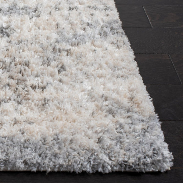Safavieh Berber Shag Plush Ivory Grey Power Loomed Polypropylene Rug for Cozy Living Spaces BER272A-4SQ