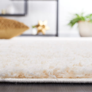 Safavieh Berber Round Area Rug - Luxurious Modern Shag In Ivory And Beige, Perfect For Cozy Living Spaces Ivory ,Beige Polyester Pile Ber563a-26