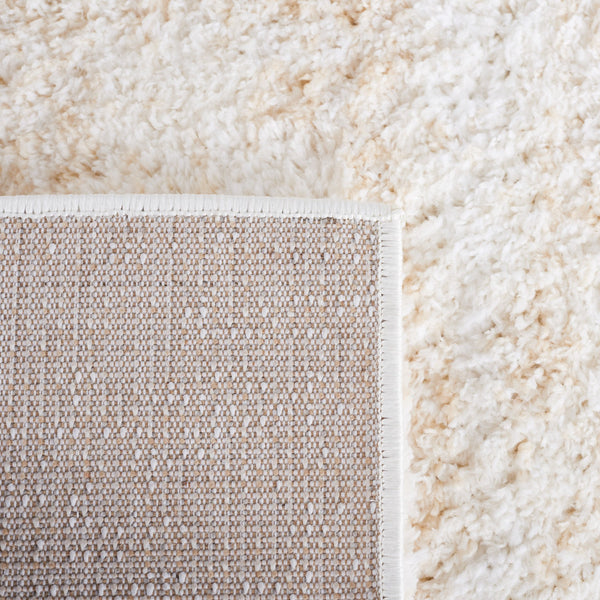 Safavieh Berber Round Area Rug - Luxurious Modern Shag In Ivory And Beige, Perfect For Cozy Living Spaces Ivory ,Beige Polyester Pile Ber563a-26