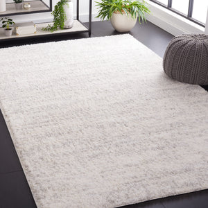 Safavieh Berber Shag Area Rug - Luxurious Turkish Craftsmanship For Modern Elegance And Cozy Living Spaces Ivory ,Light Grey Polyester Pile Ber563f-68