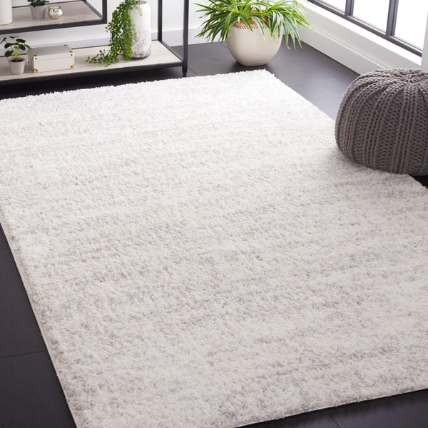 Safavieh Berber Shag Area Rug - Luxurious Turkish Craftsmanship For Modern Elegance And Cozy Living Spaces Ivory ,Light Grey Polyester Pile Ber563f-68