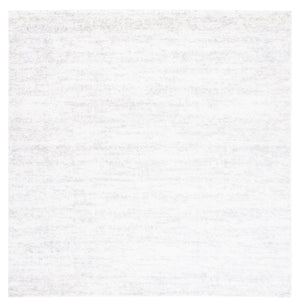 Safavieh Berber Round Area Rug - Luxurious Modern Shag In Ivory And Beige, Perfect For Cozy Living Spaces Ivory ,Light Grey Polyester Pile Ber563f-5ov