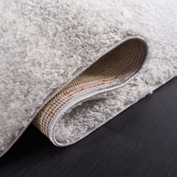 Safavieh Berber Round Area Rug - Luxurious Modern Shag In Ivory And Beige, Perfect For Cozy Living Spaces Grey ,Ivory Polyester Pile Ber563g-210