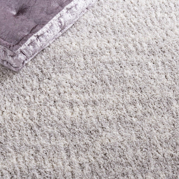 Safavieh Berber Round Area Rug - Luxurious Modern Shag In Ivory And Beige, Perfect For Cozy Living Spaces Grey ,Ivory Polyester Pile Ber563g-210