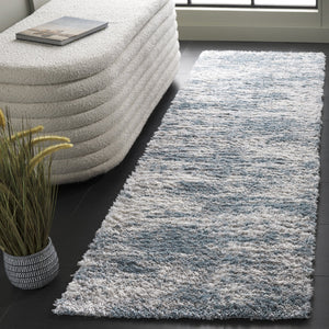 Safavieh Berber Shag Area Rug - Luxurious Polyester Pile, Soft Texture, Perfect For Modern Home Décor Ivory ,Blue Polyester Pile Ber586m-7r