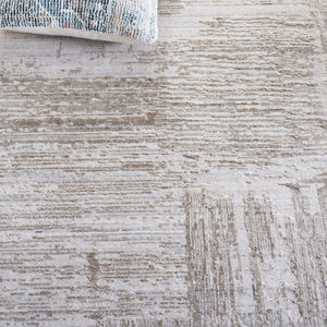 Safavieh Bedford Elegant Area Rug - Hand Loomed Artistic Design For Modern Living Spaces - 3/8" Height Grey ,Taupe 60% Viscose,20% Wool,20% Cotton Bfd101e-6