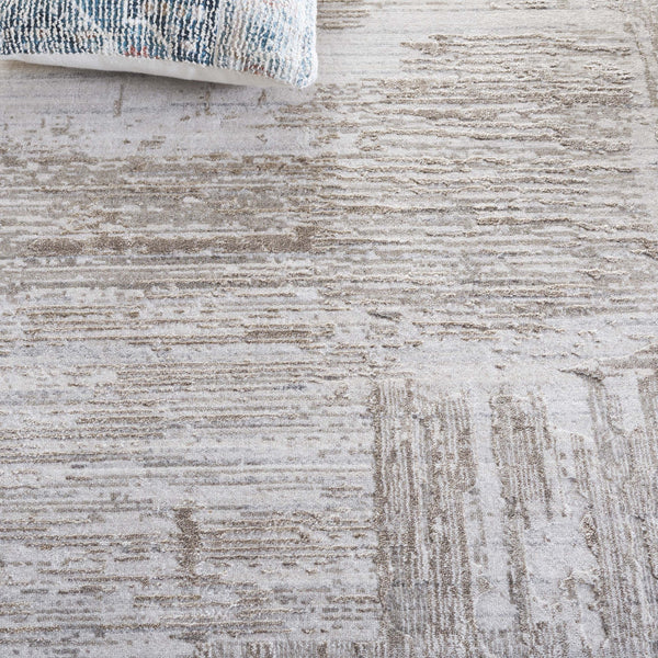 Safavieh Bedford Elegant Area Rug - Hand Loomed Artistic Design For Modern Living Spaces - 3/8" Height Grey ,Taupe 60% Viscose,20% Wool,20% Cotton Bfd101e-6