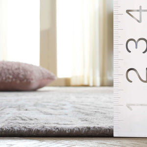 Safavieh Bedford Elegant Area Rug - Hand Loomed Artistic Design For Modern Living Spaces - 3/8" Height Grey ,Charcoal 60% Viscose,20% Wool,20% Cotton Bfd101h-6