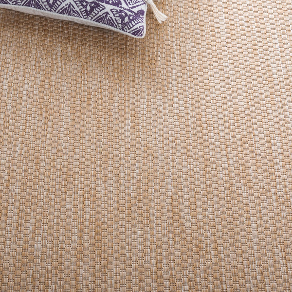 Safavieh Beach House 260b Stylish Runner Rug For Elegant Spaces - Durable, Soft, And Versatile Décor Solution Natural 85% Polypropylene,15% Polyester Bhs260b-5