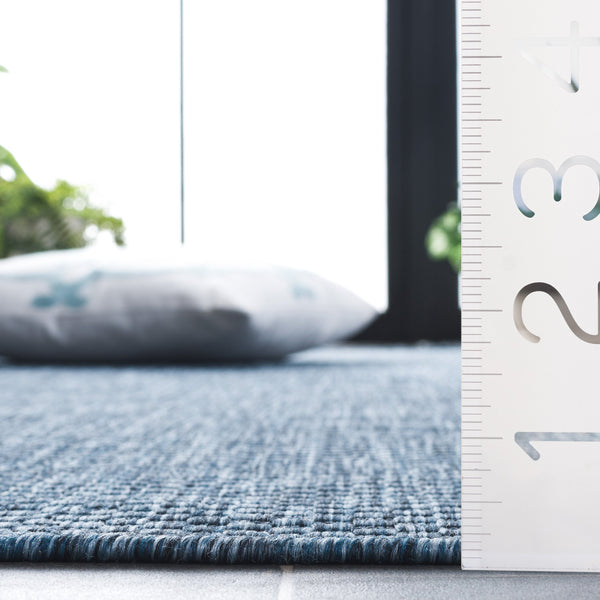 Safavieh Beach House 260b Stylish Runner Rug For Elegant Spaces - Durable, Soft, And Versatile Décor Solution Navy 85% Polypropylene,15% Polyester Bhs260n-8