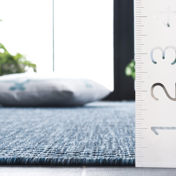 Safavieh Beach House Solid Neutral Low Pile Rug for Large Living Spaces Polypropylene Blend Navy 6'-0" x 9'-0" BHS260N-6