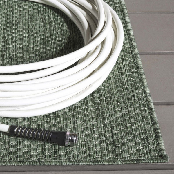 Safavieh Beach House Solid Neutral Low Pile Rug for Large Living Spaces Polypropylene Blend Green 3'-0" x 5'-0" BHS260Y-3