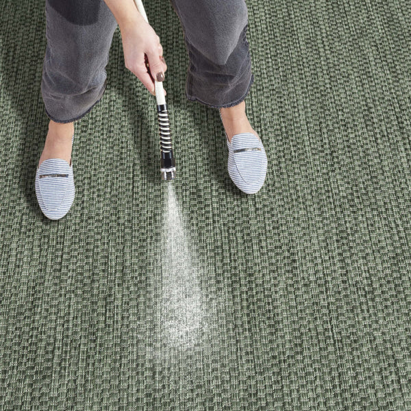 Safavieh Beach House 260b Stylish Runner Rug For Elegant Spaces - Durable, Soft, And Versatile Décor Solution Green 85% Polypropylene,15% Polyester Bhs260y-5