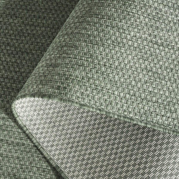 Safavieh Beach House 260b Stylish Runner Rug For Elegant Spaces - Durable, Soft, And Versatile Décor Solution Green 85% Polypropylene,15% Polyester Bhs260y-5