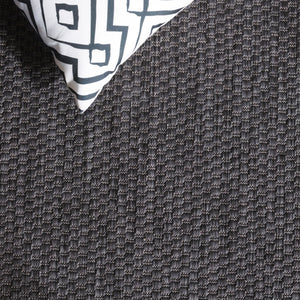 Safavieh Beach House 260b Stylish Runner Rug For Elegant Spaces - Durable, Soft, And Versatile Décor Solution Black 85% Polypropylene,15% Polyester Bhs260z-5